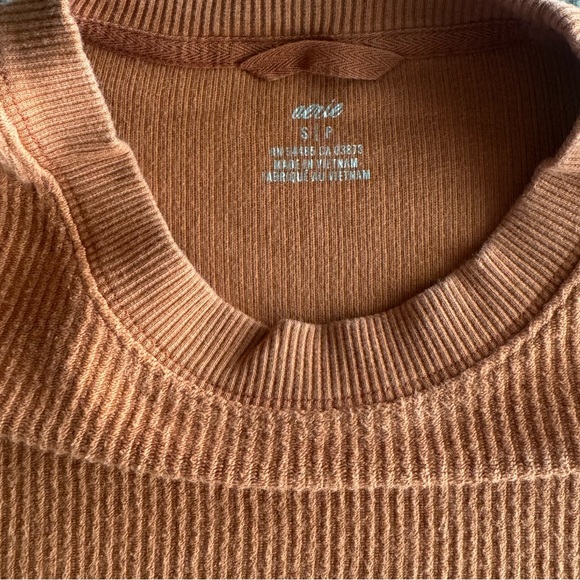 Aerie New Love Corded Cropped Crewneck Sweatshirt - Picture 9 of 13